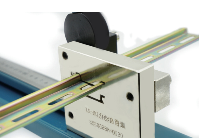 B04 导轨切断器 STAINLESS STEEL RAIL